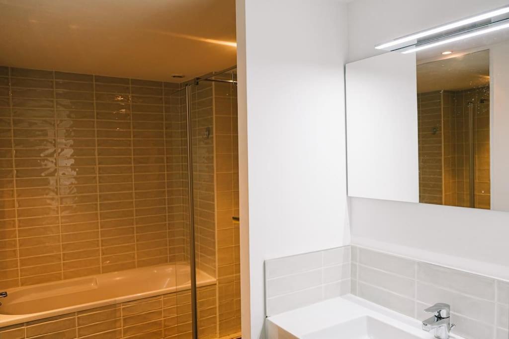 Magnifique Duplex De 90M² Au Coeur De Lille Apartment Exterior foto